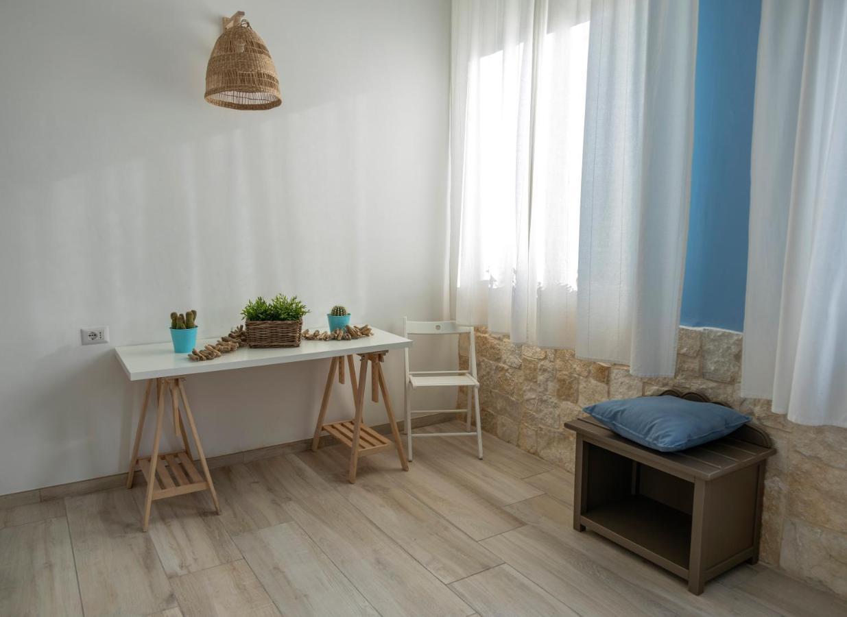 Torrelama Room & Breakfast Трани Экстерьер фото