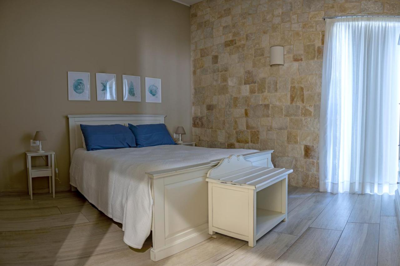 Torrelama Room & Breakfast Трани Экстерьер фото